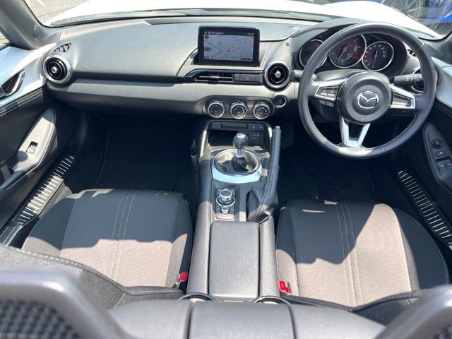ROADSTER