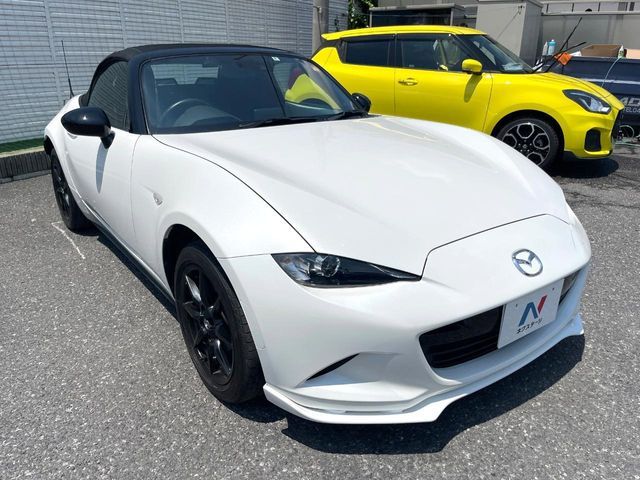 ROADSTER