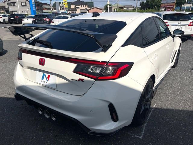 CIVIC hatchback