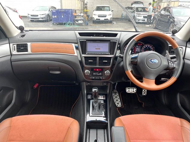EXIGA CROSSOVER 7
