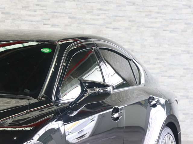 LEXUS IS300h