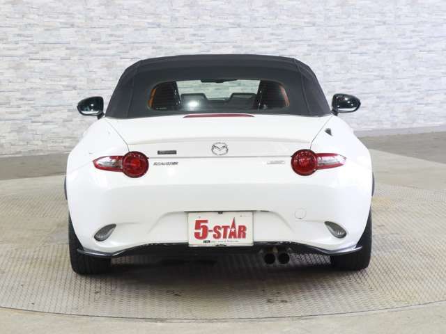 ROADSTER