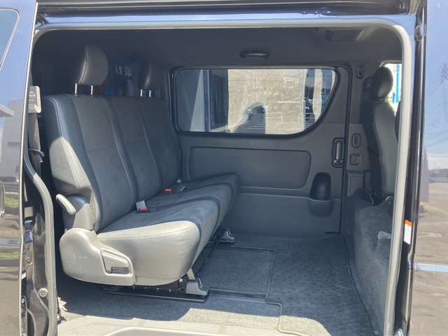 HIACE van 2WD