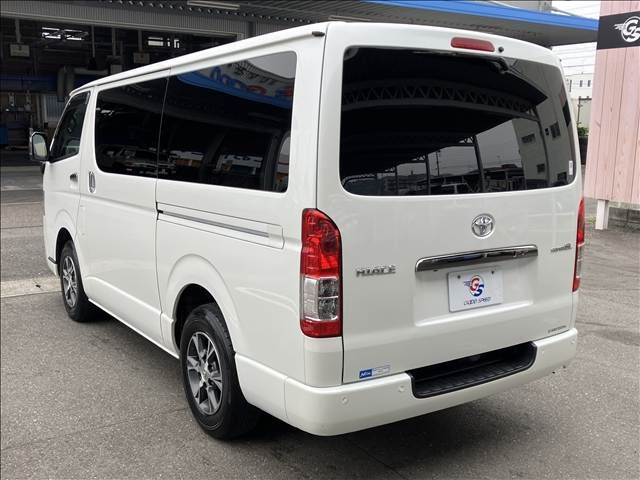 HIACE van 2WD