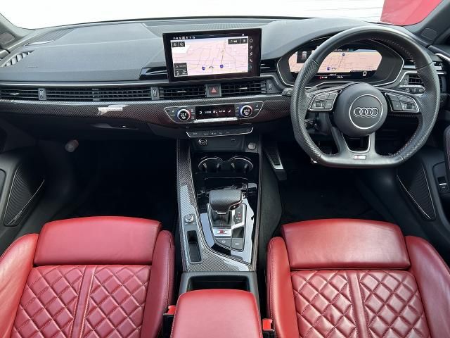 AUDI S4 AVANT