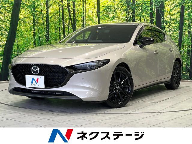 MAZDA3 FASTBACK