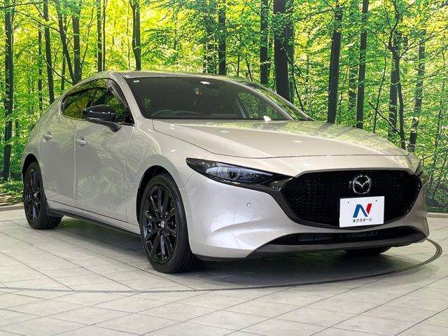 MAZDA3 FASTBACK