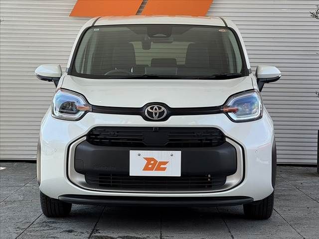 SIENTA HYBRID