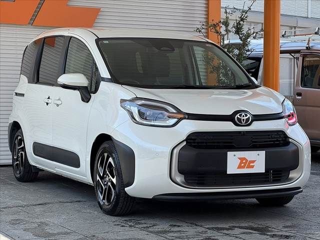 SIENTA HYBRID