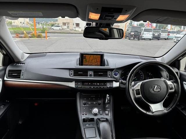 LEXUS CT200h