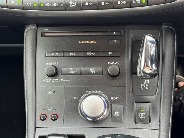LEXUS CT200h