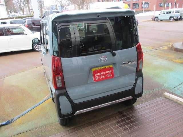 TANTO FAN CROSS 4WD