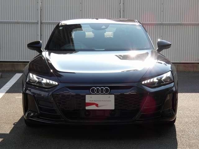 AUDI e-tron GT