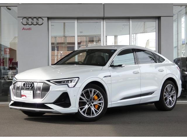 AUDI e-tron SPORTBACK