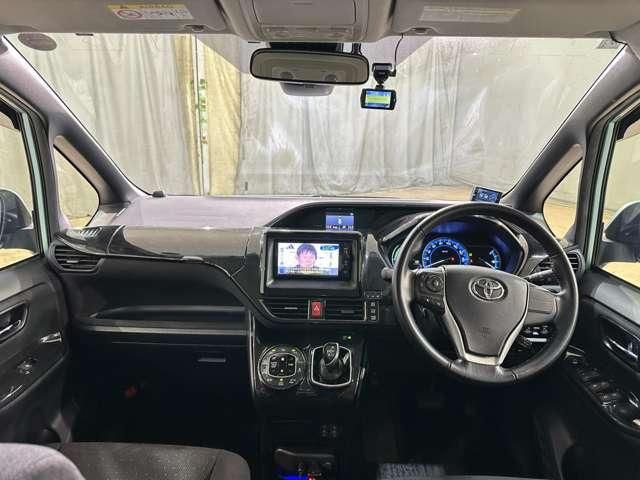 NOAH HYBRID 4WD