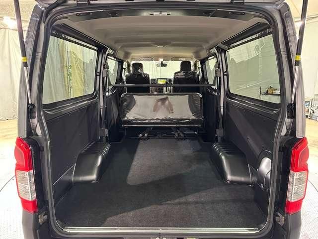 NV350 CARAVAN