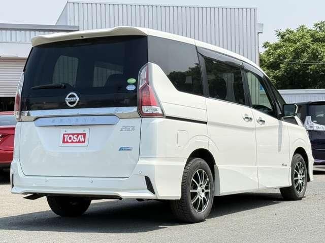 SERENA  S-HYBRID 4WD