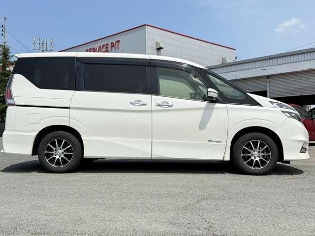 SERENA  S-HYBRID 4WD
