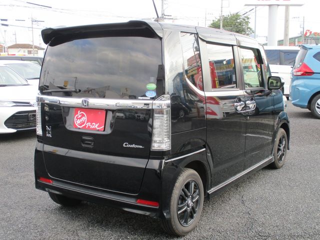N BOX CUSTOM
