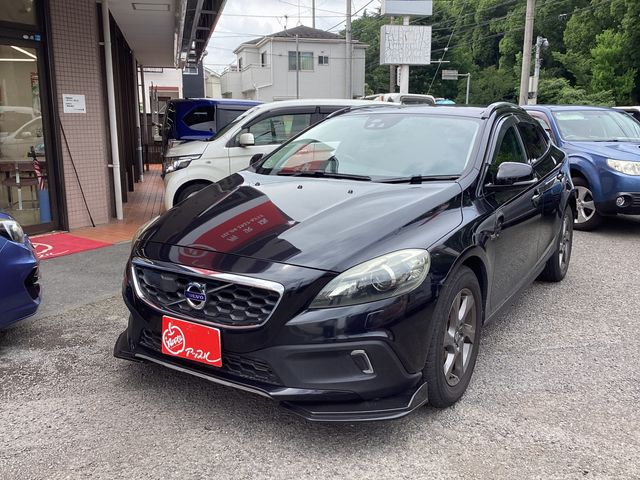 VOLVO V40 CROSS COUNTRY