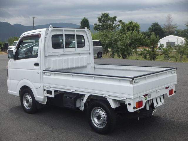 NT100 CLIPPER 4WD