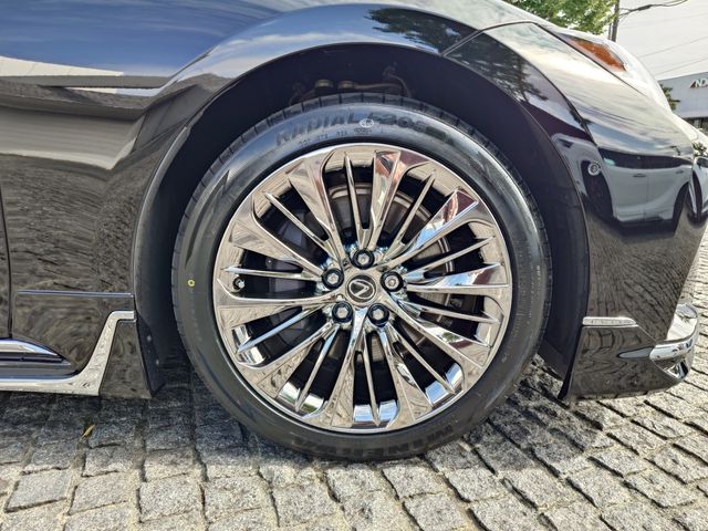 LEXUS LS500h