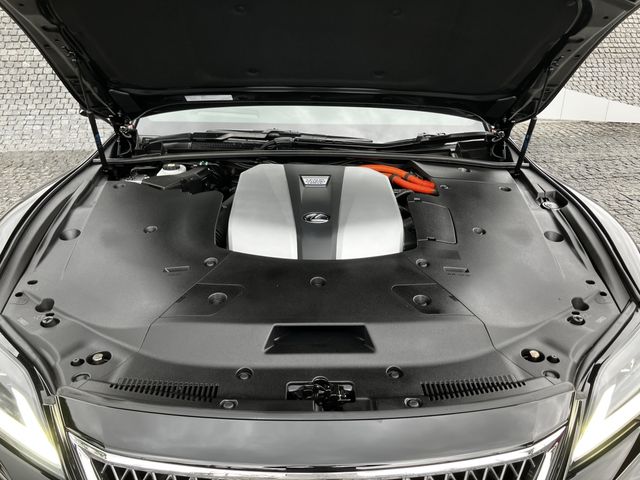 LEXUS LS500h