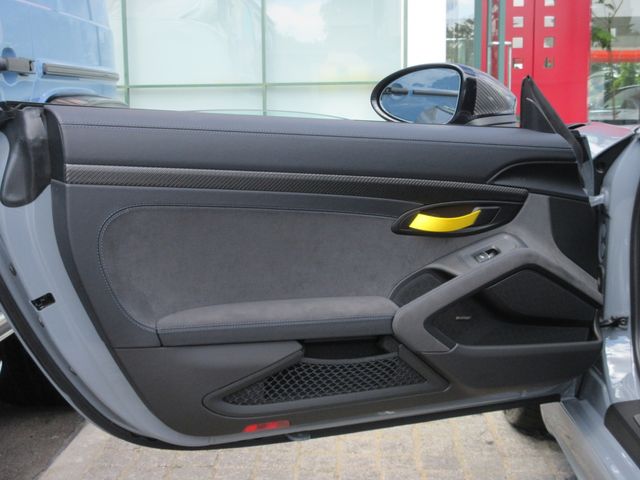 PORSCHE 718CAYMAN