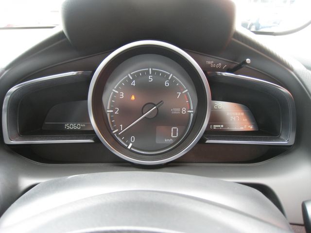 MAZDA2