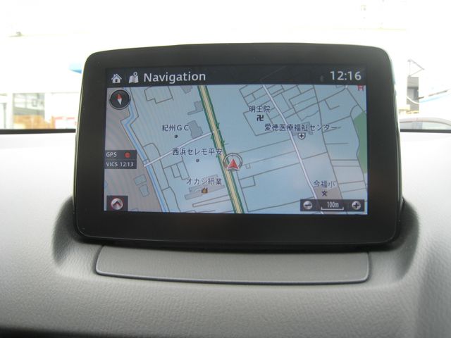 MAZDA2