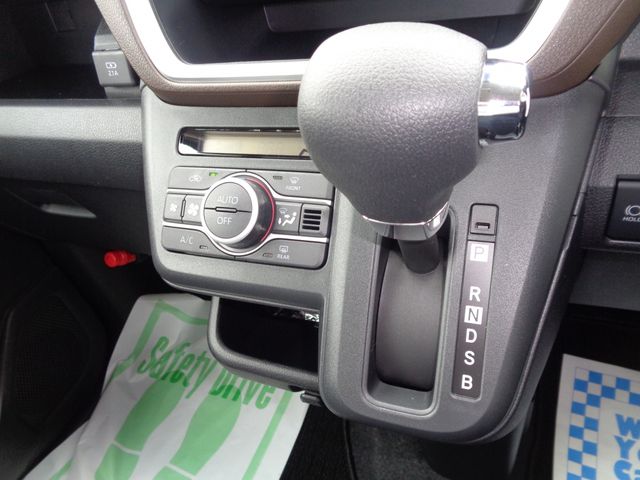 MOVE 4WD