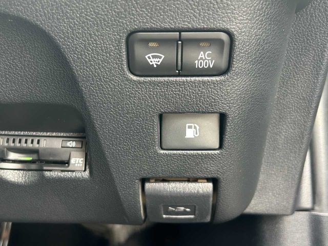 PRIUS 4WD