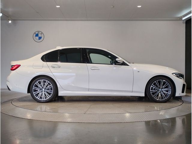 BMW 3series sedan