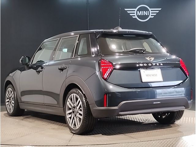 MINI COOPER 5DOOR