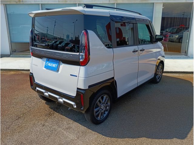 DELICA MINI