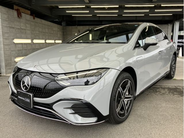 MERCEDES BENZ EQE