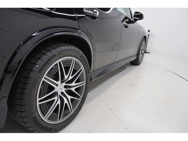 MERCEDES AMG GLCclass