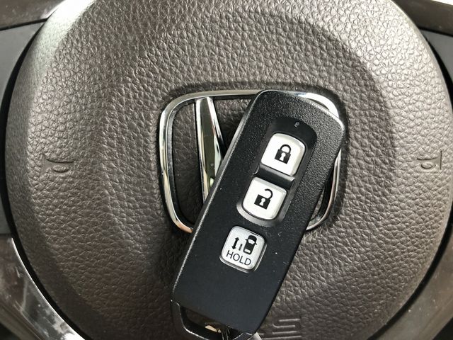 N BOX