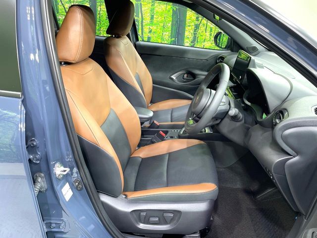 YARIS CROSS HYBRID
