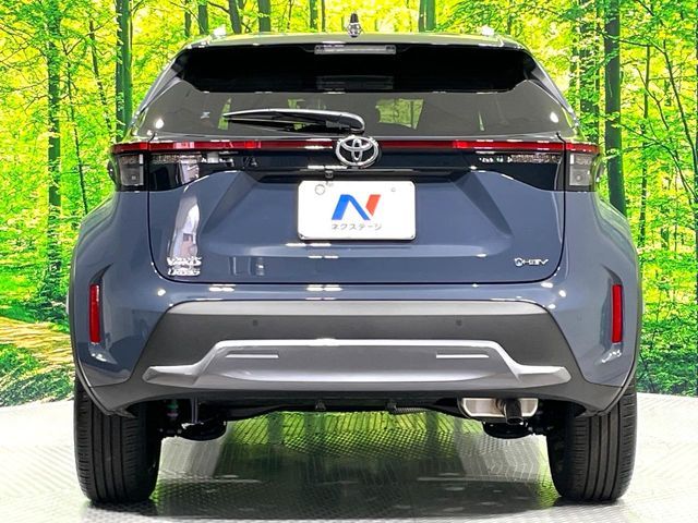 YARIS CROSS HYBRID