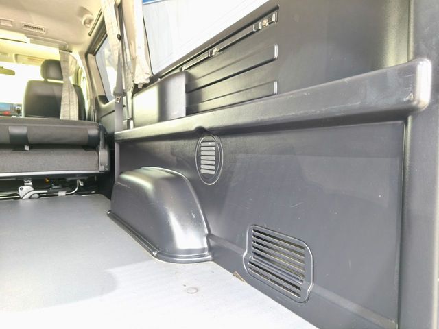 REGIUSACE van 2WD