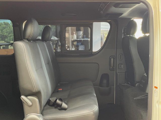 HIACE van 2WD