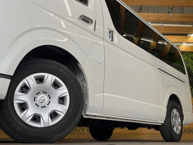 HIACE van 2WD