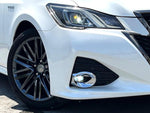 CROWN sedan hybrid