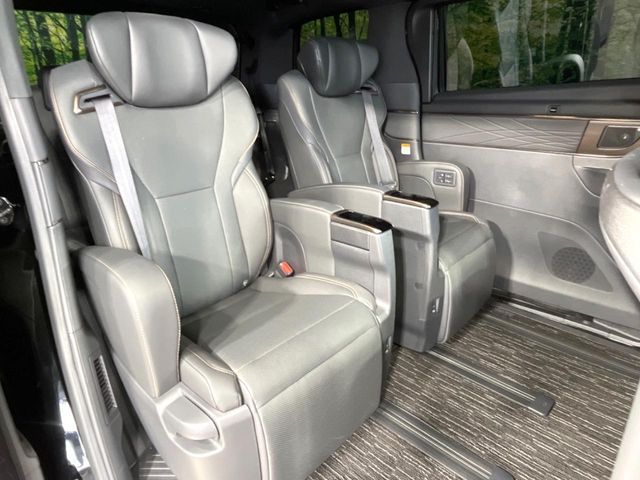 ALPHARD hybrid