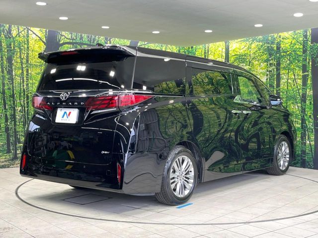 ALPHARD hybrid