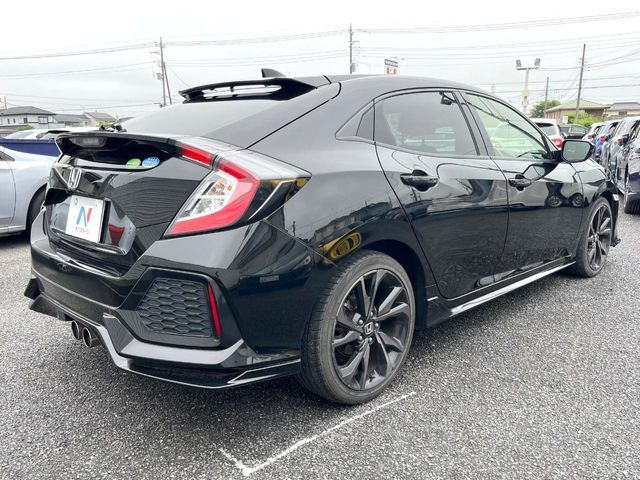 CIVIC hatchback