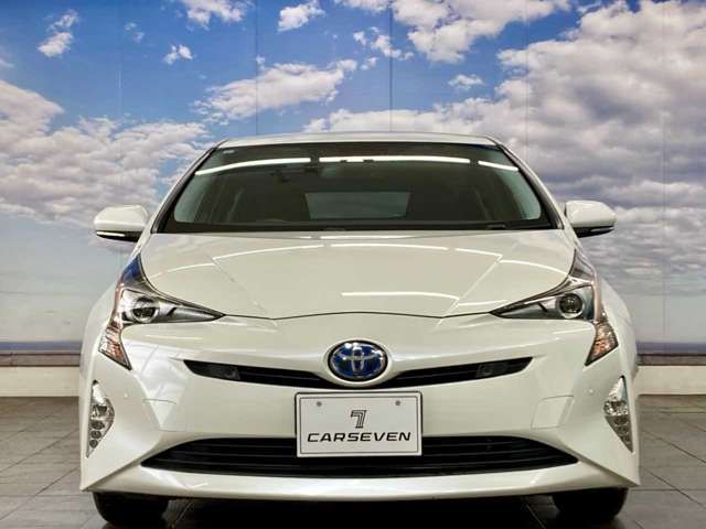 PRIUS 4WD
