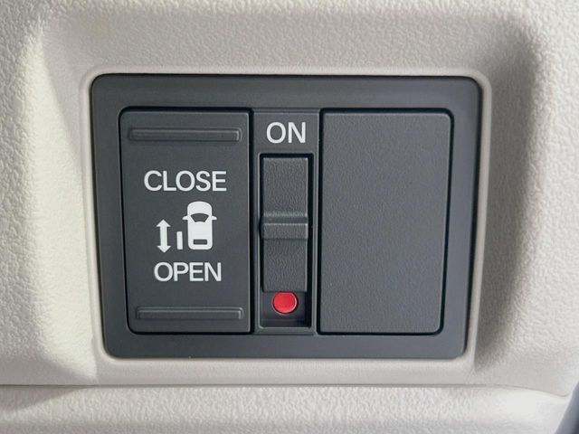 N BOX