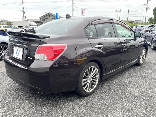 IMPREZA G4 4WD